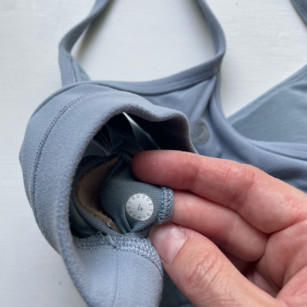 Lululemon Flow Y bra - light support A-C cups - Picture 3 of 3